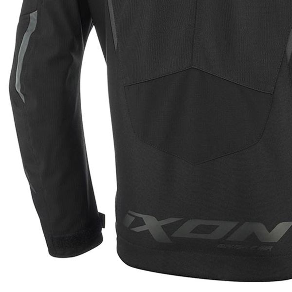 Ixon Striker 2 Air WP Black