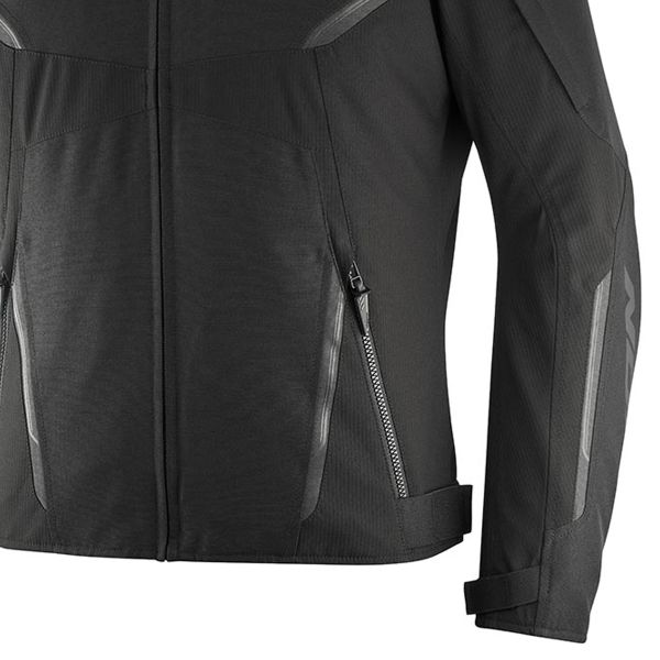 Ixon Striker 2 Black