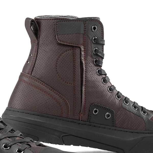 Falco Lennox 3 Matt Brown