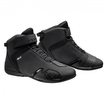Motorcycle Trainers Ixon Gambler Black Motorcycle Trainers Ixon Gambler Black