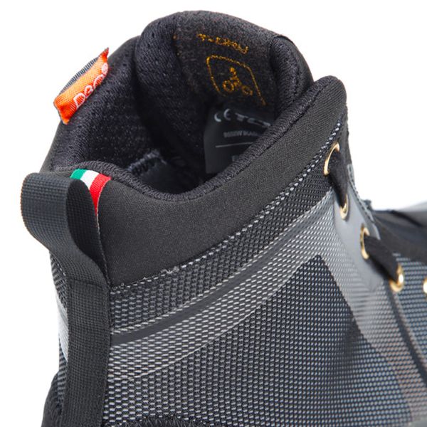 TCX Ikasu Lady WP Black Reflex