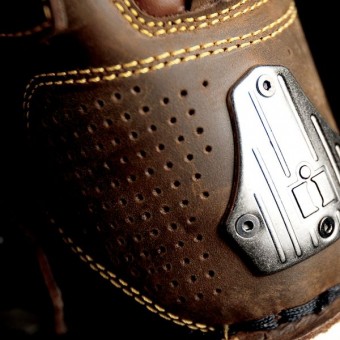 ICON El Bajo Oiled Brown