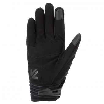 V'Quattro District 18 Black