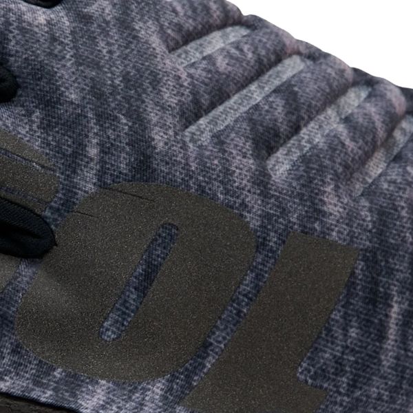 100% Brisker Heather Grey