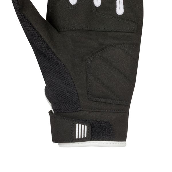 Bering Breeze Black White