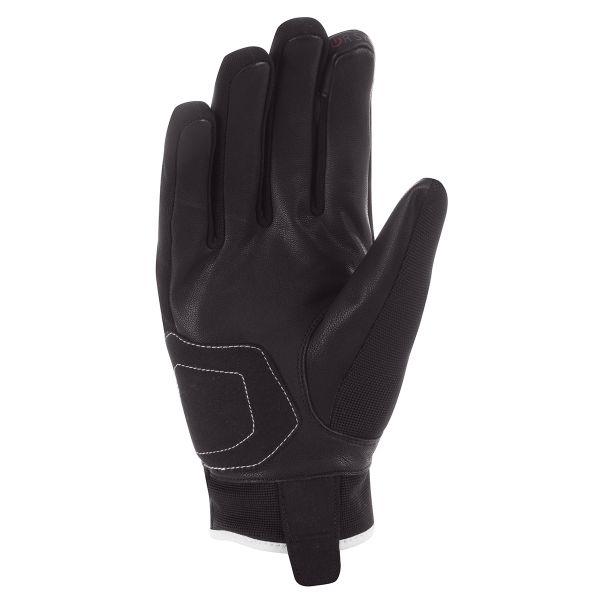 Bering Lady Borneo Black White