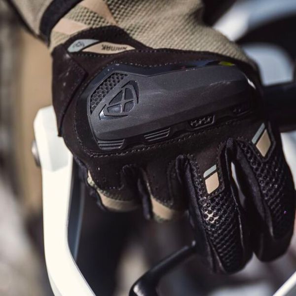 Ixon Namak Kaki Black