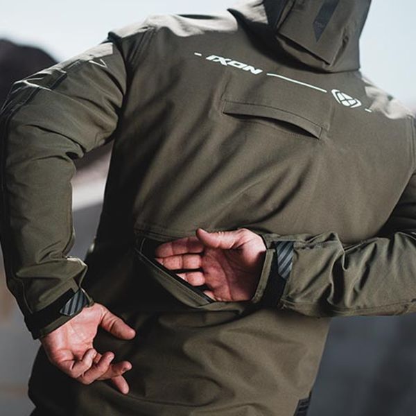 Ixon Square Black Bright Red