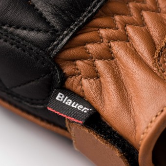 Blauer Banner Brown Black
