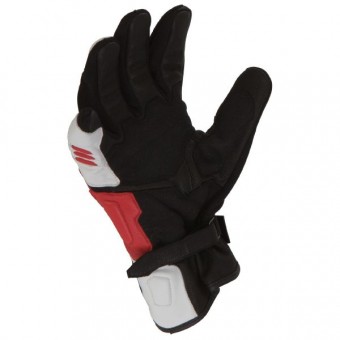 Bering Match Black Red White
