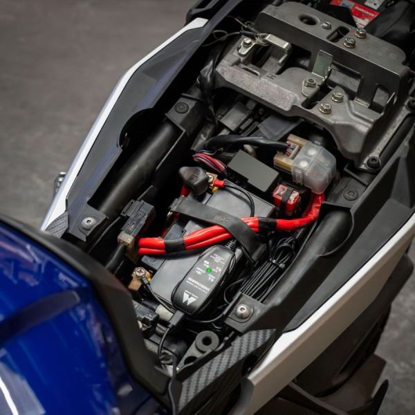 Midland Enercharge - Motorcycle Battery Charger