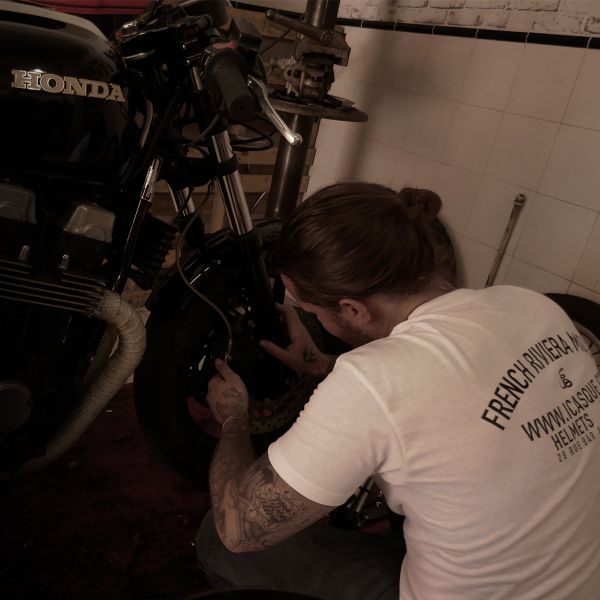 iCasque French Riviera Motor White